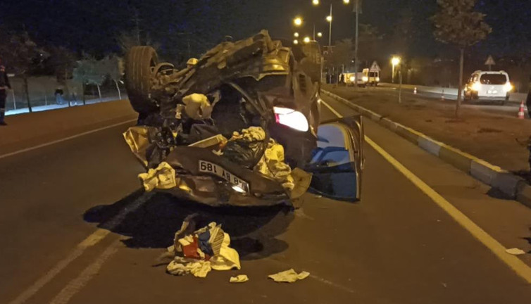 Mardin’de dört araç zincirleme kaza yaptı: 3 yaralı