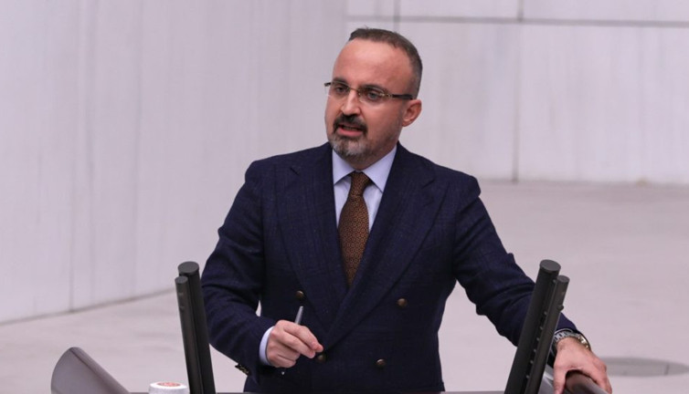 AKP'li Bülent Turan için ‘100 bin imza’ kampanyası başlatıldı. "Kılıçdaroğlu aday olursa ben de aday olurum" demişti