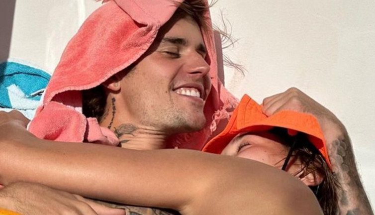 Justin Bieber 'ayrılık' iddialarına fotoğrafla cevap verdi