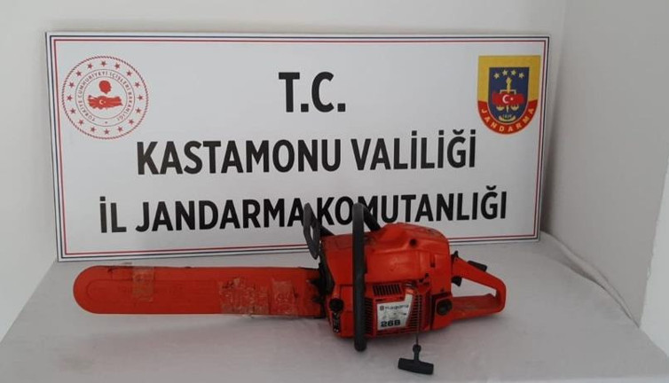 Girdiği evden motorlu testere çalan hırsız yakalandı