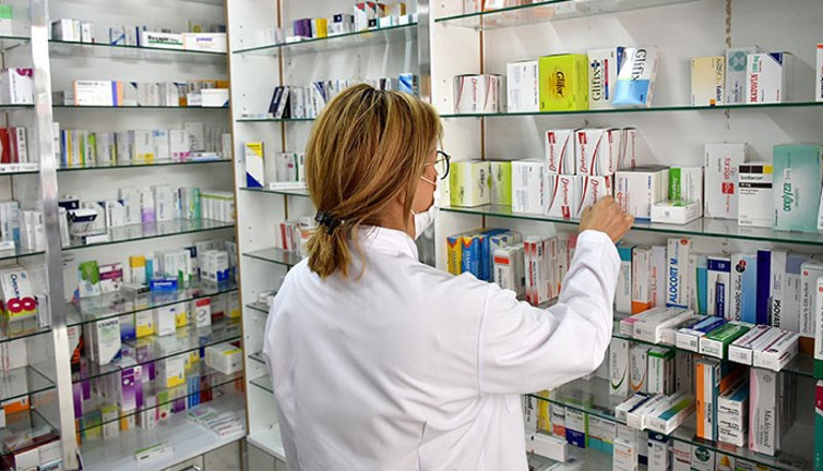 Eczacılar ve eczaneler için yeni dönem