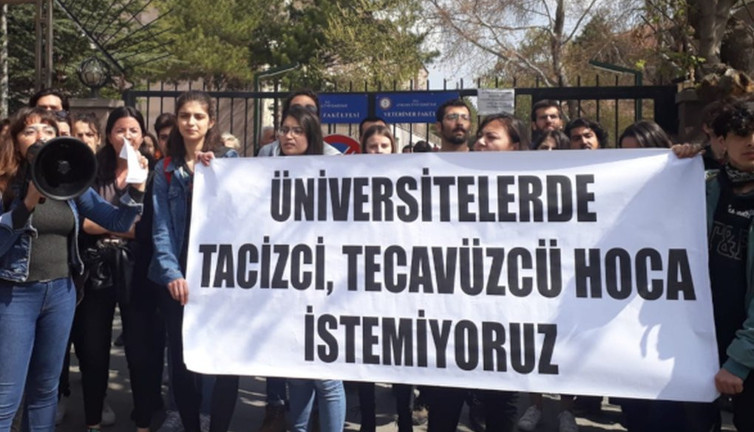 Kadın akademisyeni darp ve taciz eden profesör görevine döndürüldü