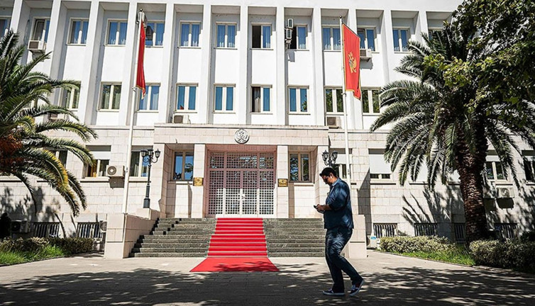 Karadağ'da erken genel seçim tarihi belli oldu