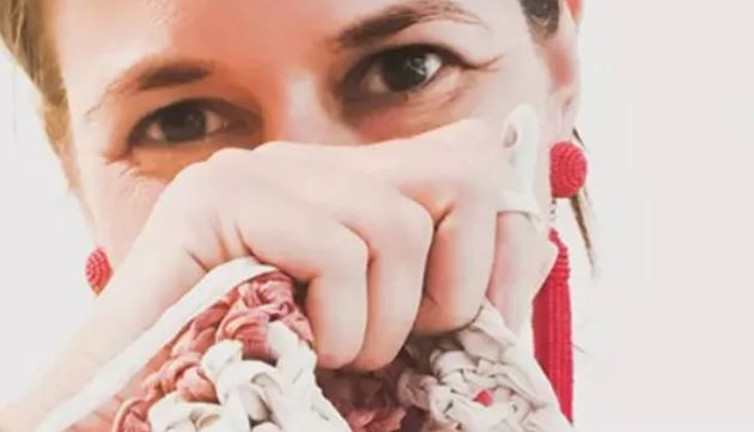 Başkentin ortasında yıllarca ajanlık yaptığı ortaya çıktı. Aslında yaptığı işle sinyali vermiş