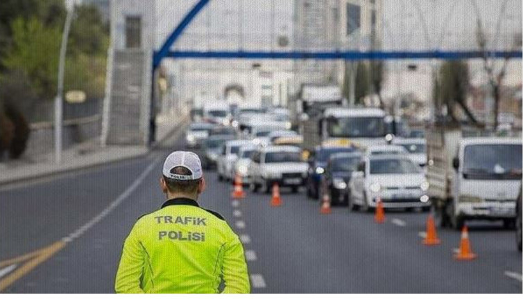İstanbullular dikkat! Bugün bu yollar trafiğe kapalı