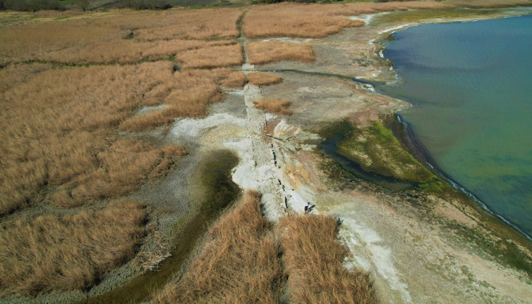 Baraj gölünün suları çekildi. Balkan Savaşı’ndan kalma tarihi yol ortaya çıktı