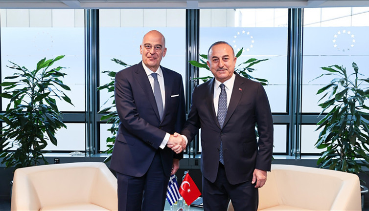 Çavuşoğlu, Brüksel'de Yunan mevkidaşı Dendias ile görüştü (20 Mart 2023)