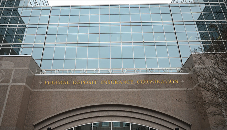 Silikon Vadisi Bankası için teklif verme süresi uzatıldı