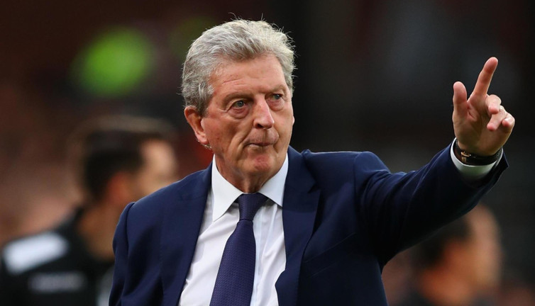 Yaşlı kurt Hodgson 26. imzasını attı