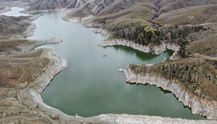 7 yıl sonra su tutan baraj umutlandırdı