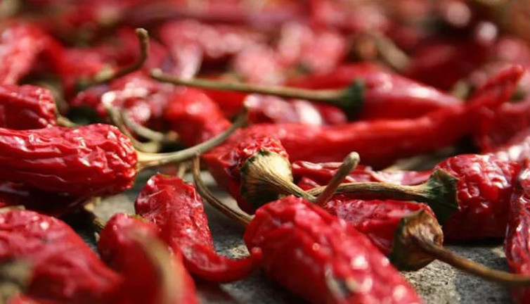 Rüyada acı şeyler yemek ne anlama geliyor?