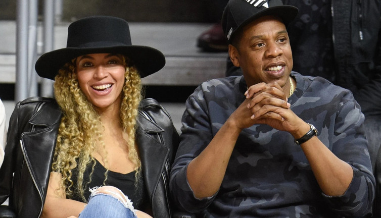 Forbes dünyanın en zengin rapçisini açıkladı. Serveti 2.5 milyar dolar