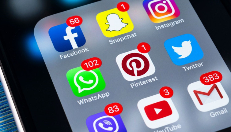 Erkeklerin yüzde 70'i arkadaşlık uygulamalarında yalan söylüyor