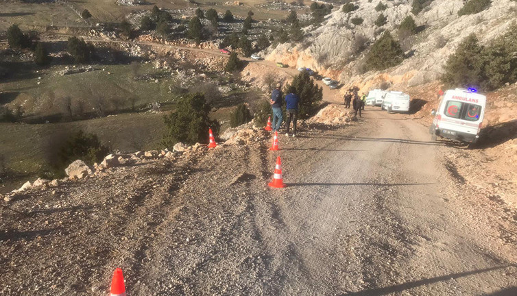 Karaman’da katliam gibi kaza: 5 ölü 1 yaralı