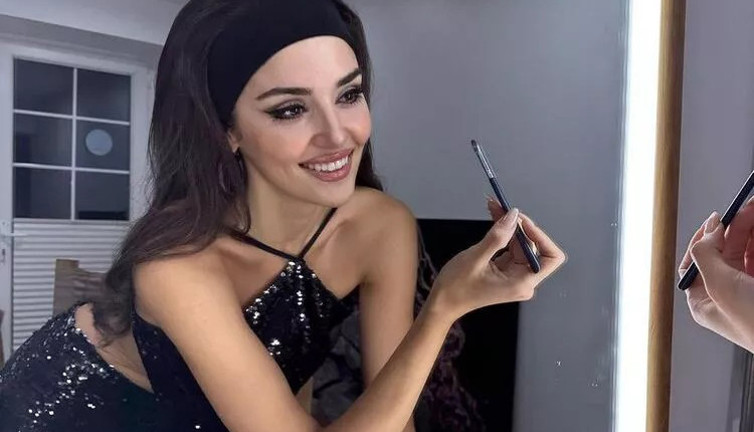 Hande Erçel'in 80'ler tarzı olay oldu! ‘Yeşilçam güzeli’ dedirtti