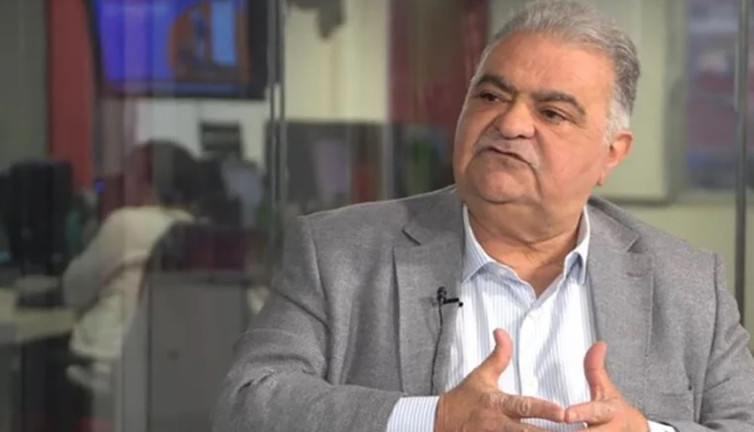 Ahmet Özal seçimlerde kimi destekleyeceğini açıkladı. Adaylık için yeterli imzayı bulamamıştı