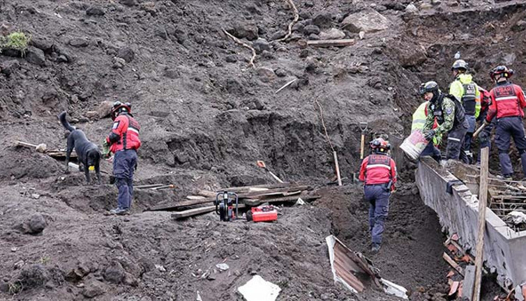 Ekvador'da ölenlerin sayısı 33'e yükseldi