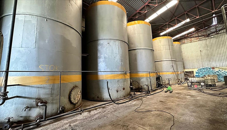 258 bin 350 litre kaçak akaryakıt ele geçirildi! 4 gözaltı...