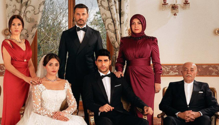 RTÜK cezayı kesti. Kızılcık Şerbeti yerine Erdoğan'lı islamofobi belgeseli