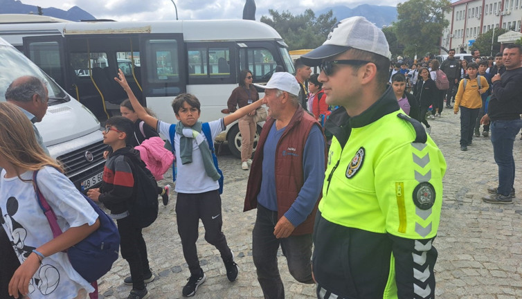 Emniyetten okul servislerine yönelik denetim