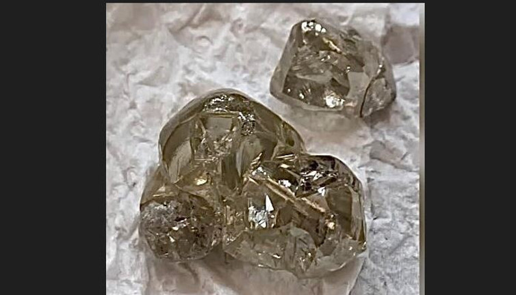 Kapalıçarşı'ya 20 milyon liralık şok baskın. 4 Suriyeli yakalandı