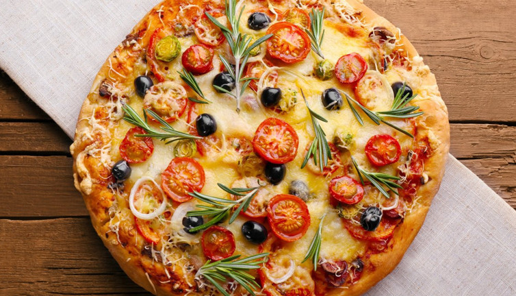 Evde pizza nasıl yapılır? Kolay pizza tarifinin malzemeleri neler?
