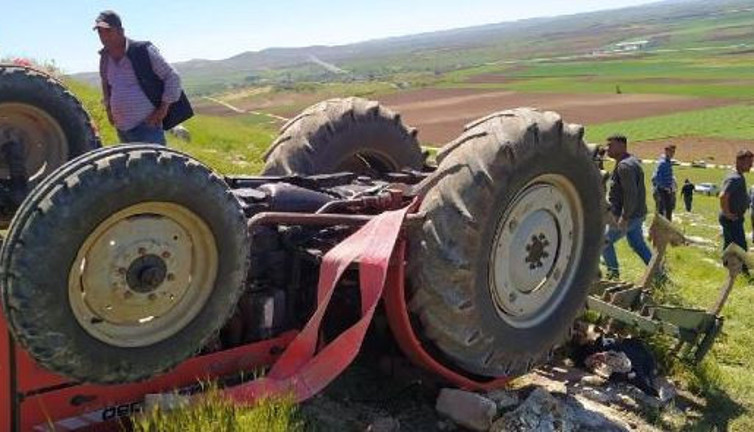 Çiftçiye ekmek teknesi öldürdü