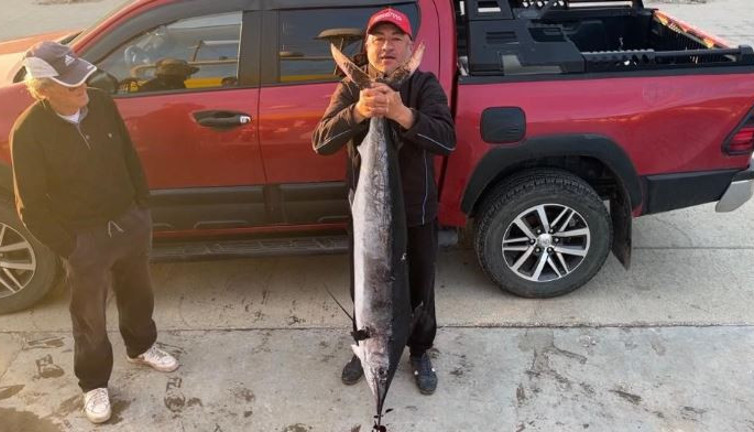 Gökçeada'da mızrakla vurdu. Gören gözlerine inanamadı