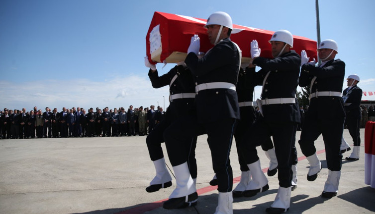 Şehit iki polis memuru için Şanlıurfa'da tören