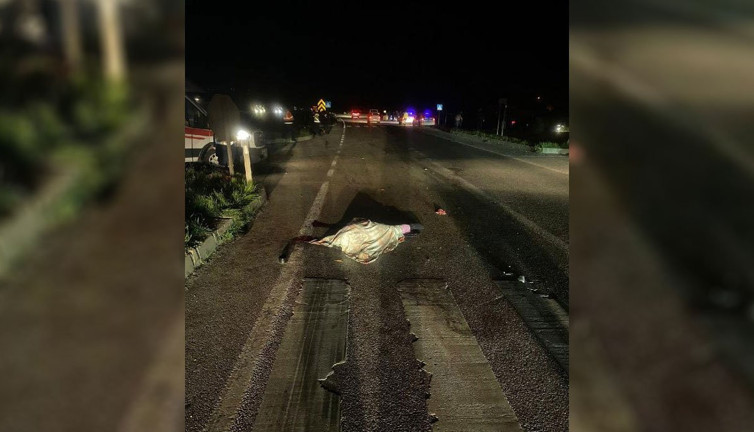 Yaya geçidinde otomobilin çarptığı kadın hayatını kaybetti