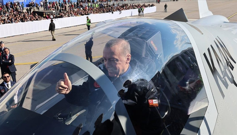 Erdoğan'dan "KAAN" paylaşımı