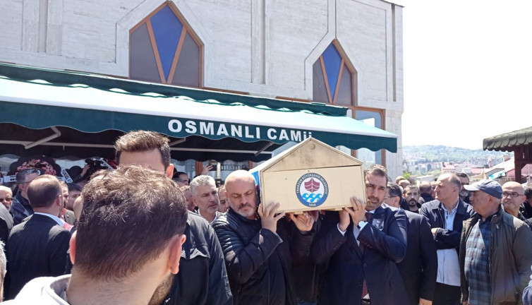 Alaattin Kazancı gözyaşlarıyla son yolculuğuna uğurlandı