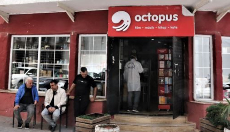 Ecel ekmek kapısını açamadan yakaladı