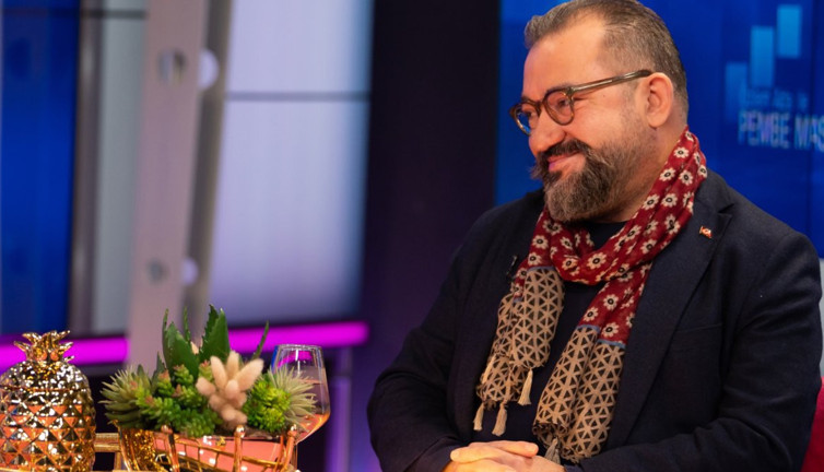 Kadir Çöpdemir eski sevgilisine seslendi: Elinde maymun olmaya razıyım