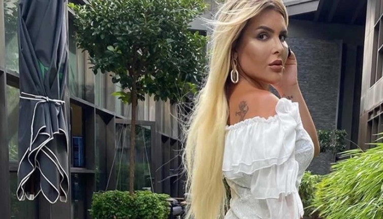 Selin Ciğerci David Beckham'ın pozuna olay yorum yaptı