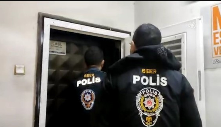 Bahis çetesine 'Son fön' operasyonu: Gözaltılar var