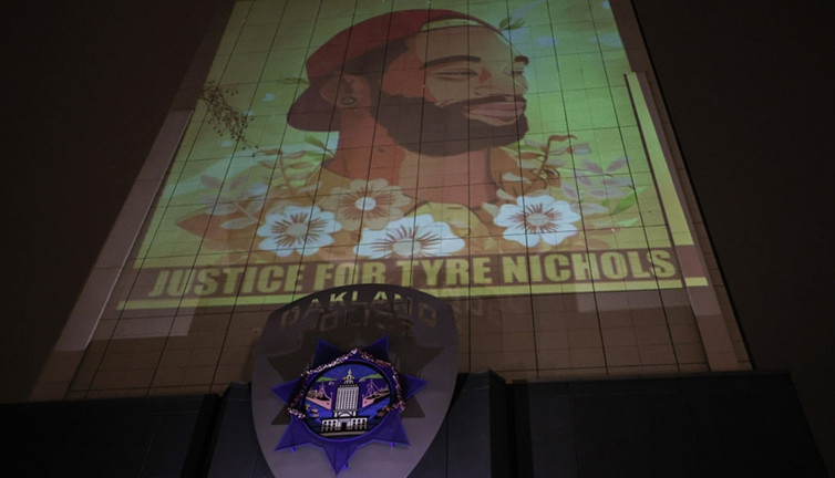 ABD'de polis şiddetinden ölen siyahi gencin adli tıp raporu belli oldu