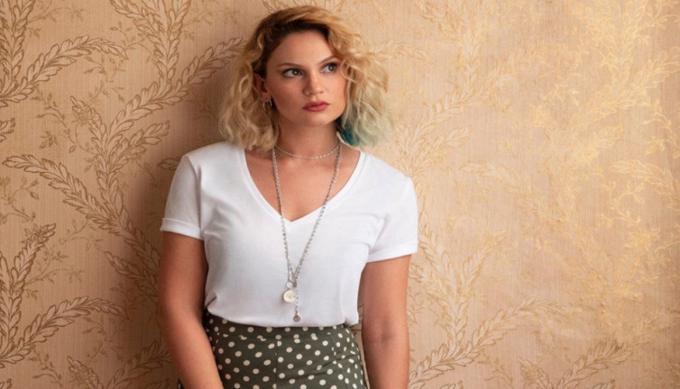 Farah Zeynep Abdullah 'Bihter' filmine ortak oldu