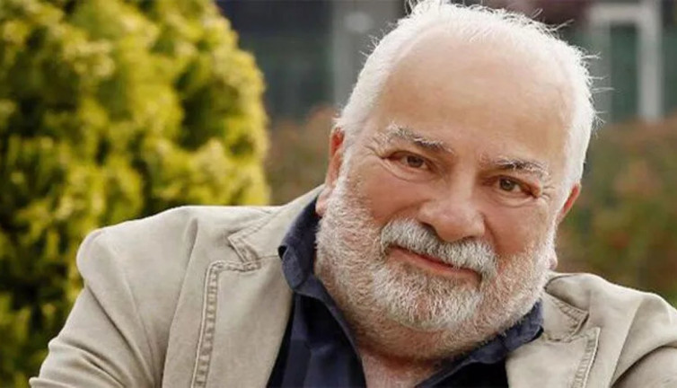 Zeki Alasya anılıyor