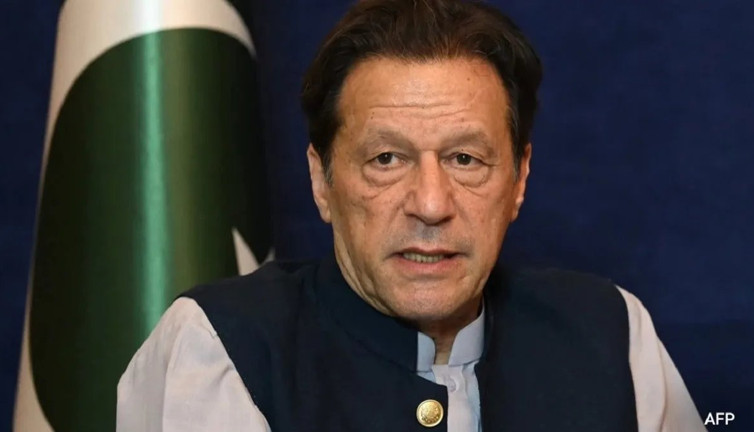 Pakistan'da İmran Han için 8 günlük gözaltı süresi