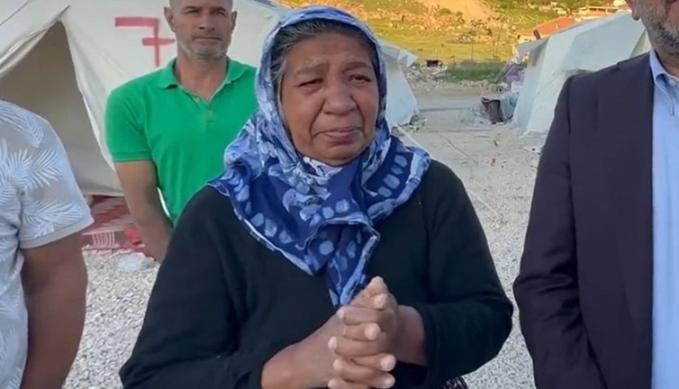 Kayıp oğlunu arayan depremzede annenin isyanı: Oğlumun ne ölüsü ne dirisi var. Kimse derdime çare olmuyor