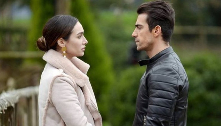 İbrahim Çelikkol ve Birce Akalay arasında aşk iddiası. Kalp emojili paylaşım