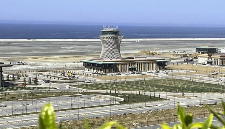 Rize-Artvin Havalimanı 4 ayda 256 bin 371 yolcuyu ağırladı