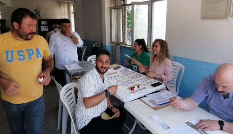 Zavadanak oyunu kullandı