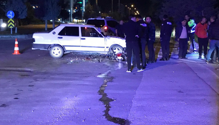 Motosikletlinin öldüğü kazada, otomobilin sürücüsü başkası çıktı