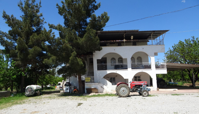 Çiftçinin her ay ödeyeceği 4 bin TL'lik elektrik faturası cebine kalıyor