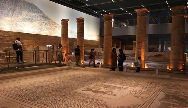 Zeugma Mozaik Müzesi’nde müzeler günü yoğunluğu