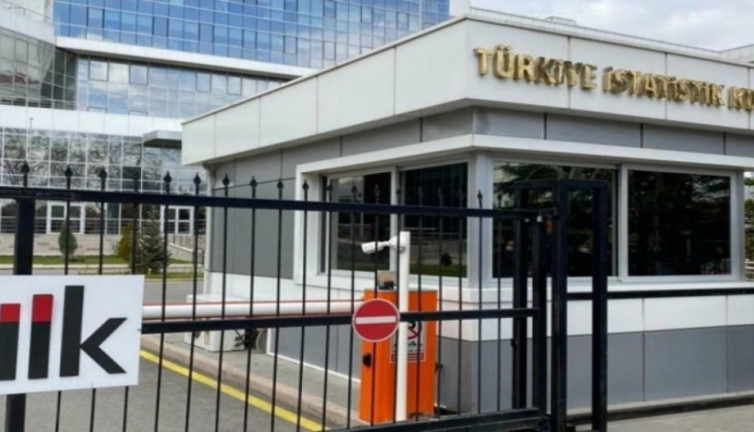 TÜİK 'veri gizleme' iddialarına çok alınmış. Açıklama yaptılar