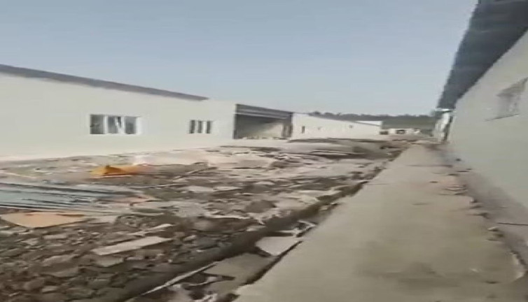 Sırf açılış için hastanenin sadece ön cephesini hazırlamışlar. Açılışını Erdoğan yapmıştı