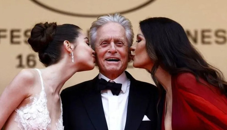 78 yaşındaki ünlü aktör uzmanı olduğu konuyu açıkladı